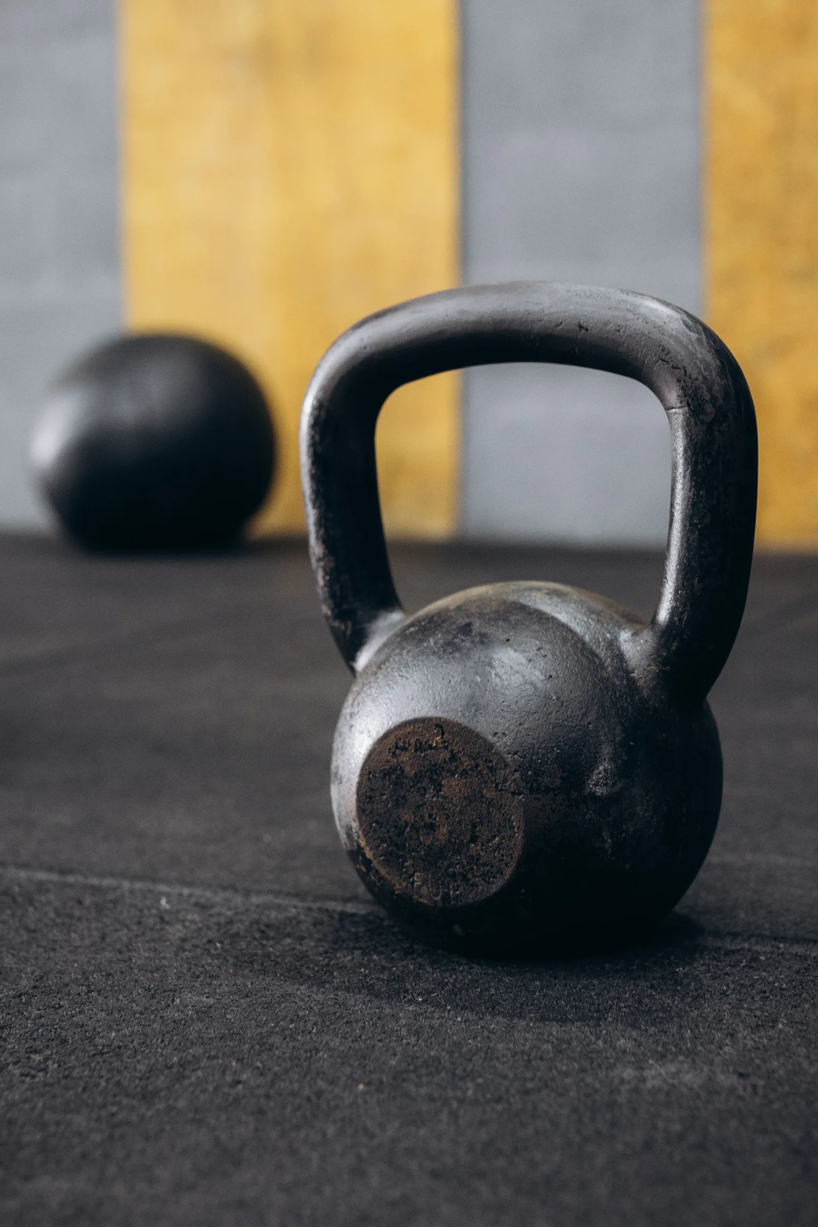 cast iron kettlebell