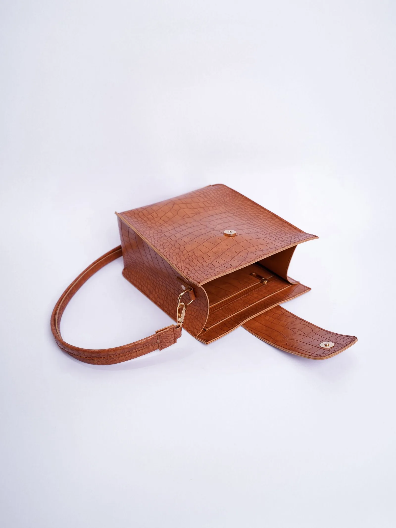 croc box bag