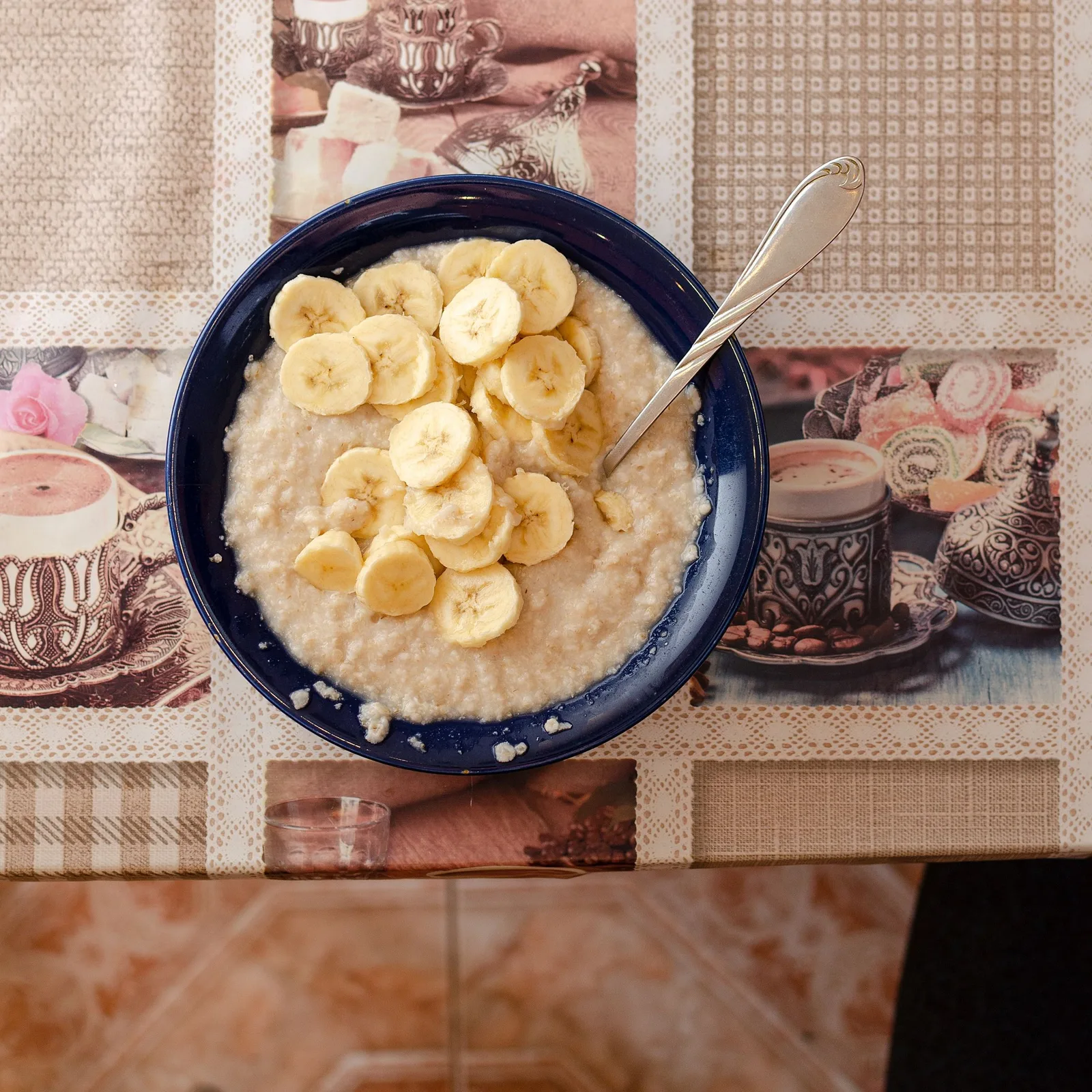 banana cinnamon oats