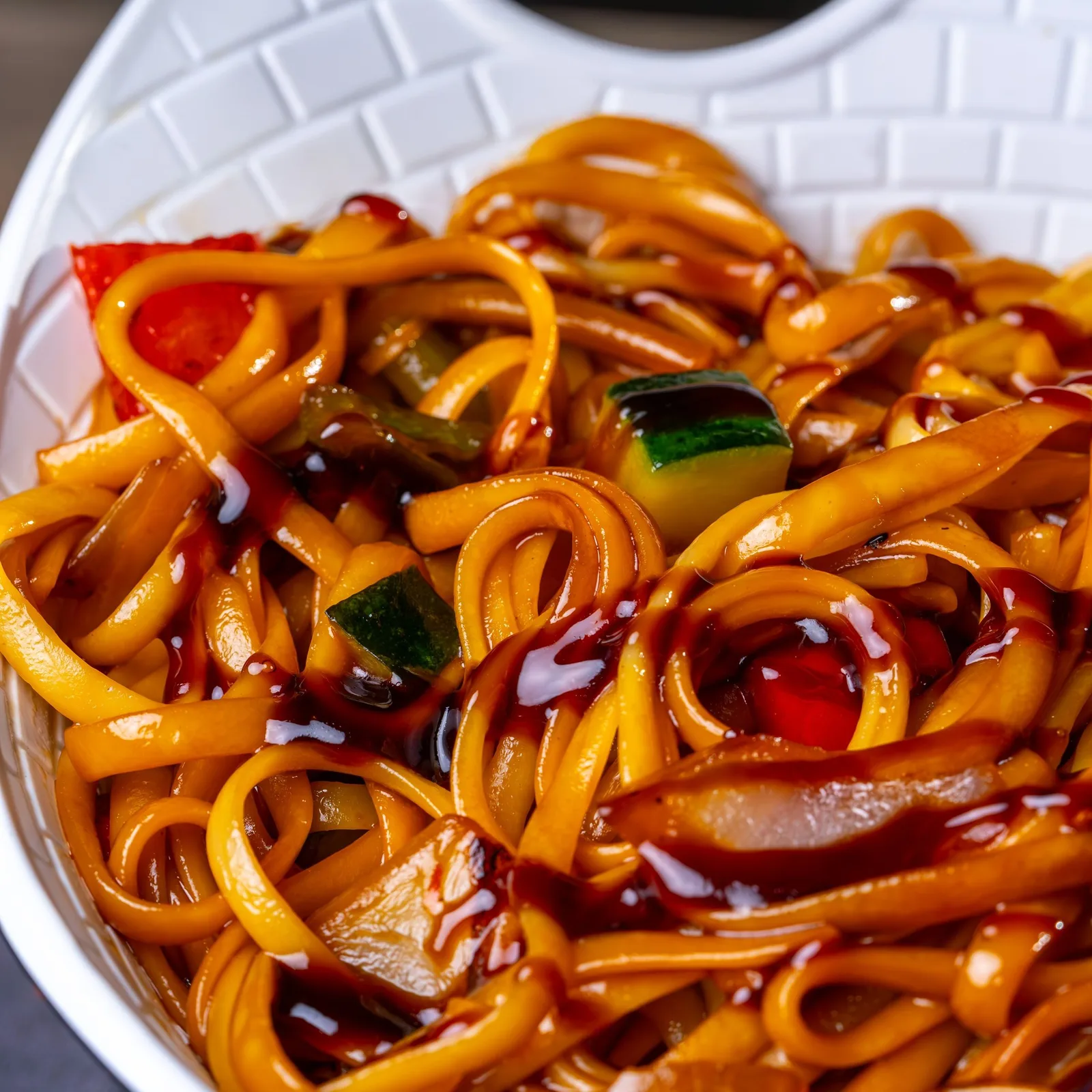 wok egg noodles