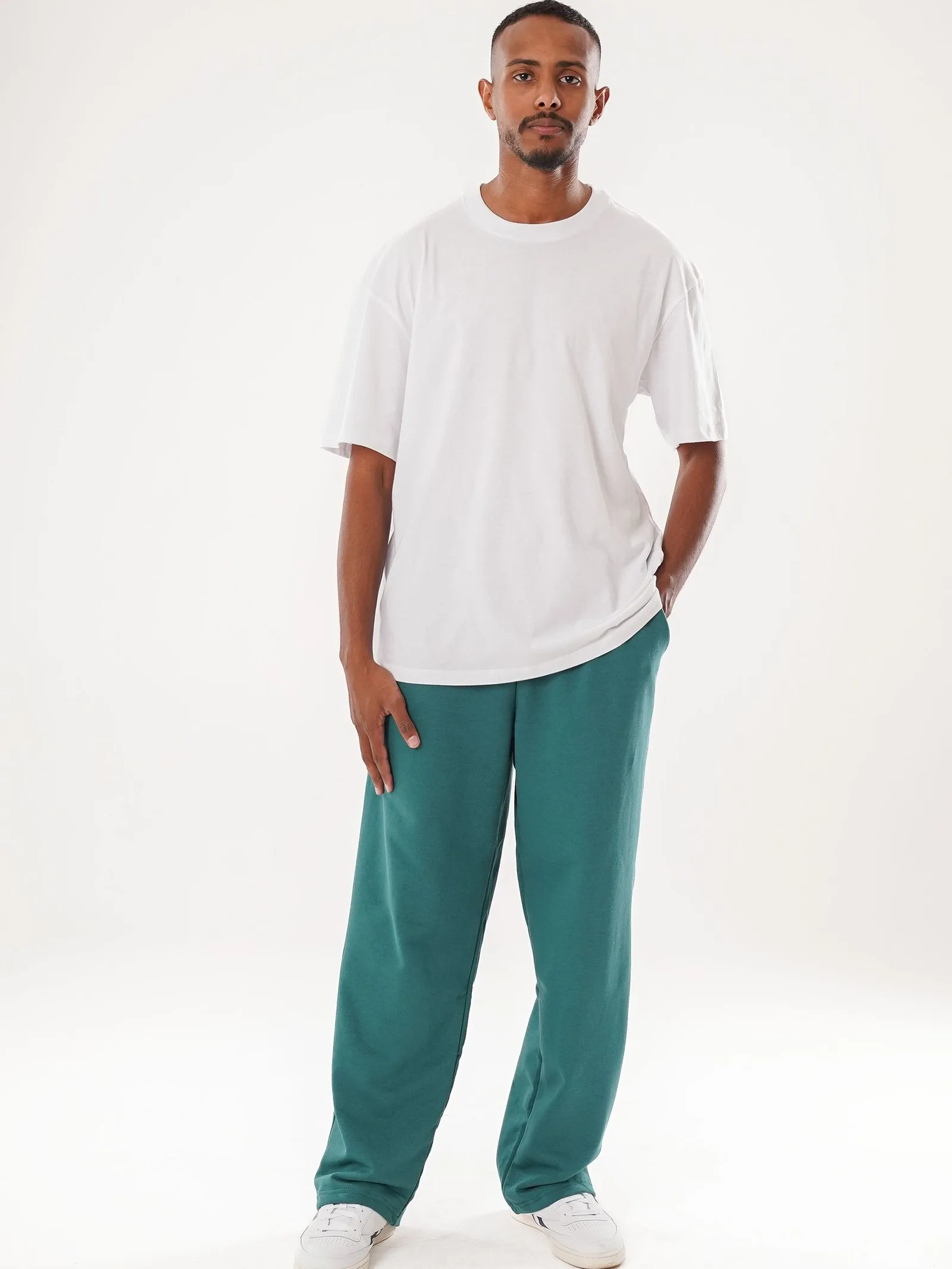 relaxed wide trousers