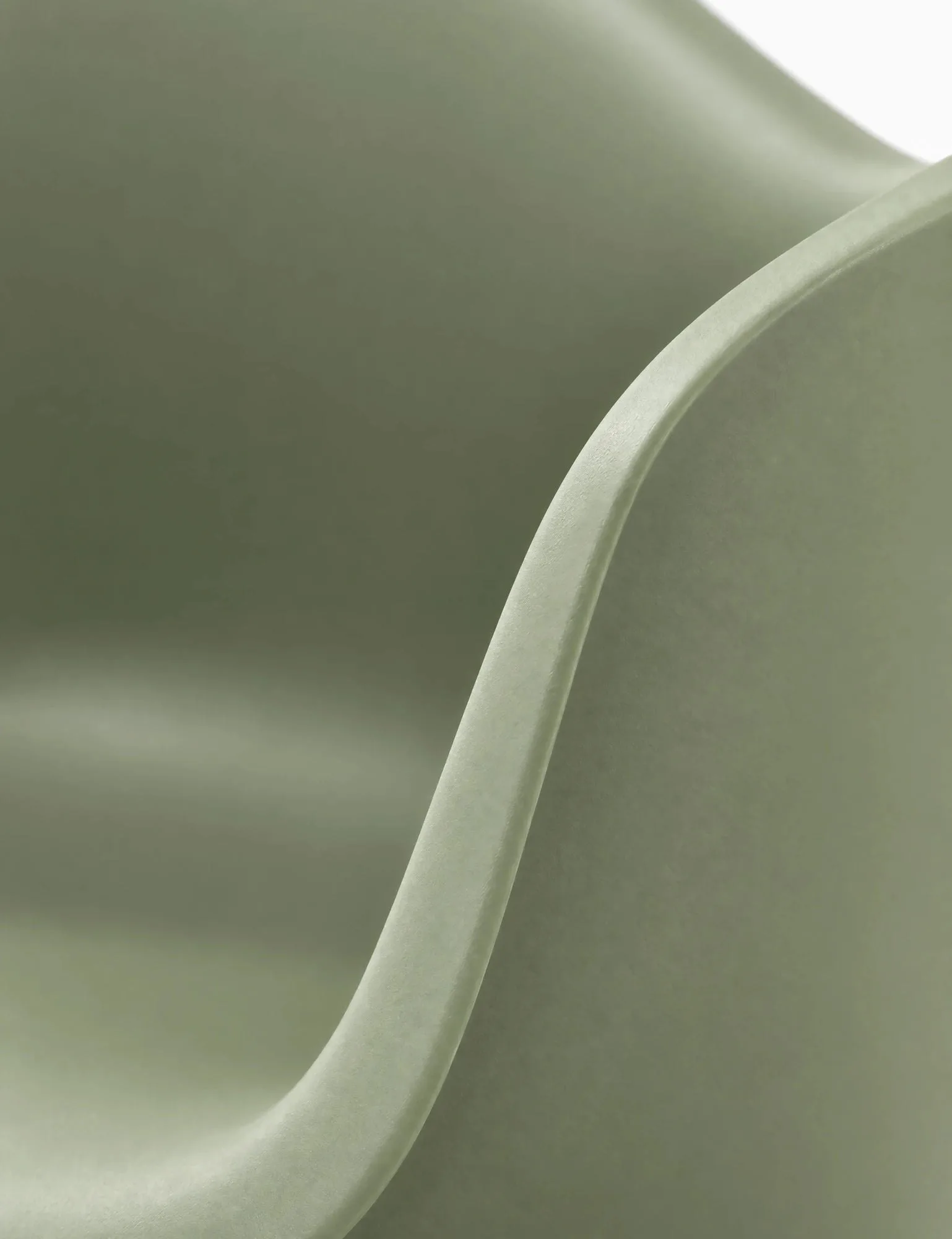 Verde Curve Chair