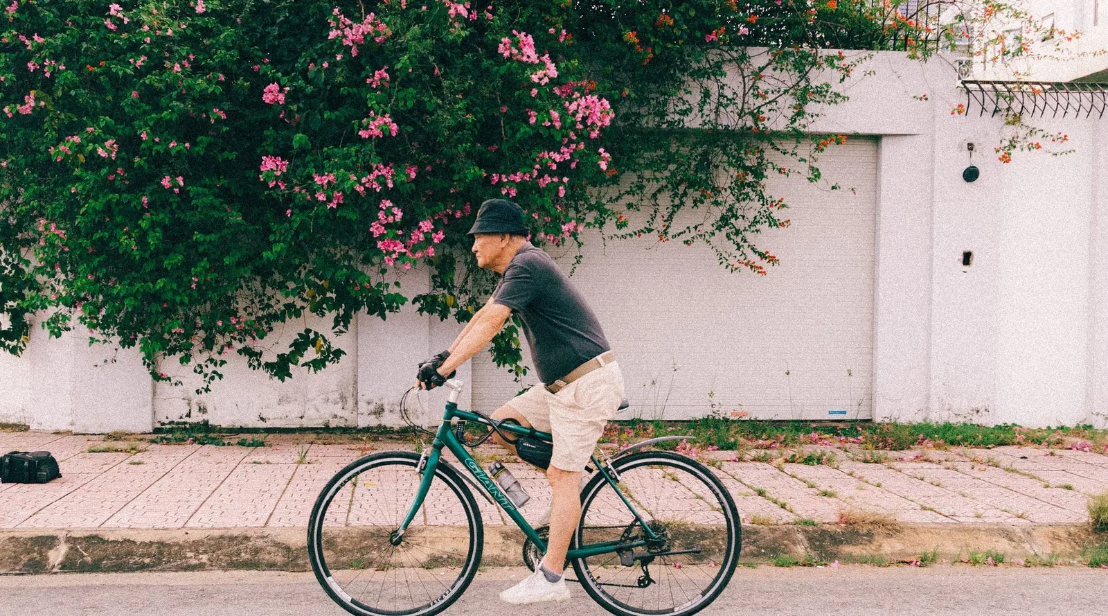 A rider on a Cadence
