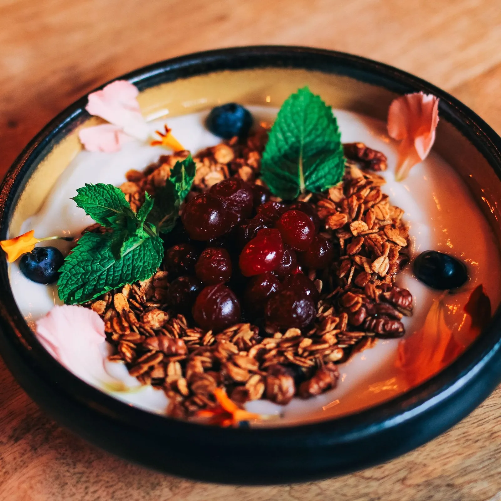 berry granola