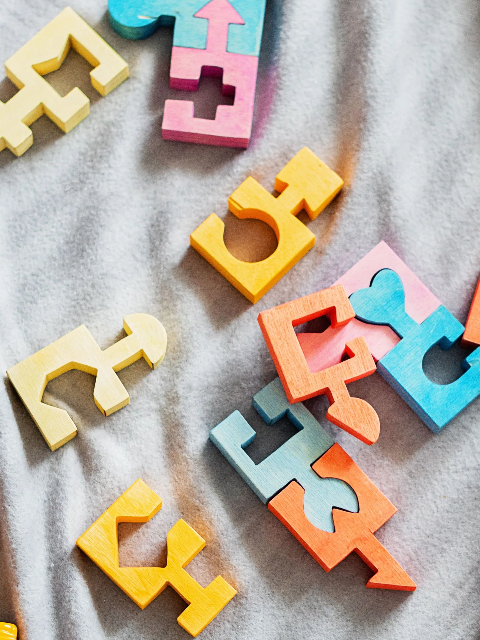 letter puzzle set