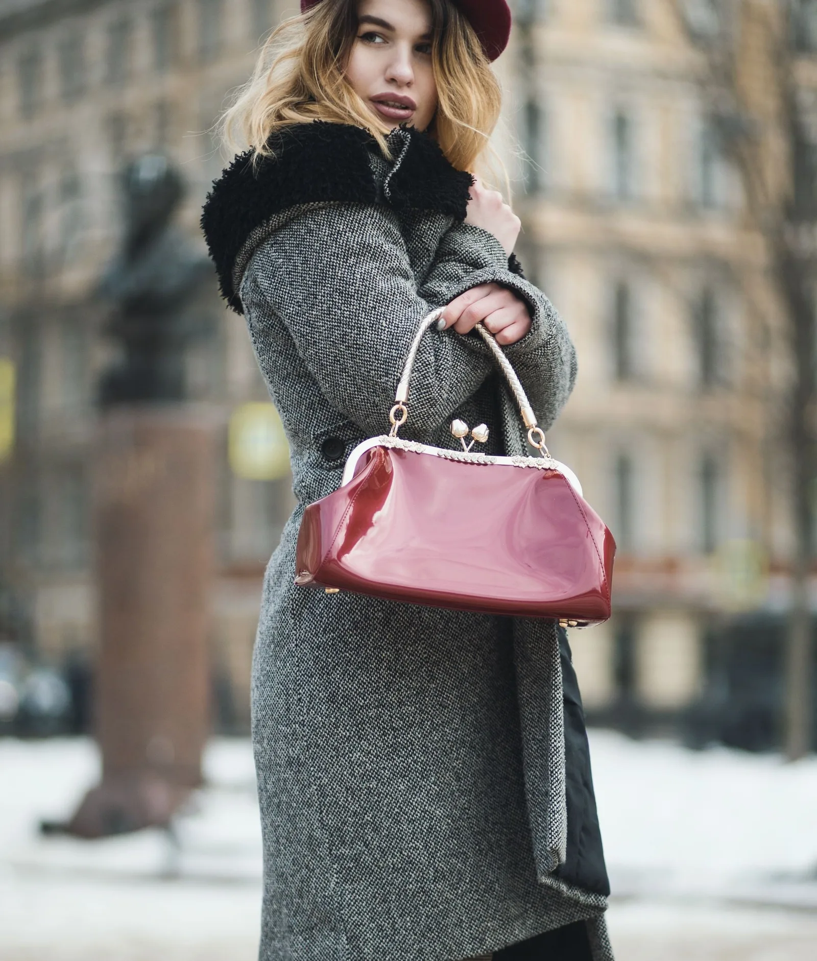 Small bags, big evenings