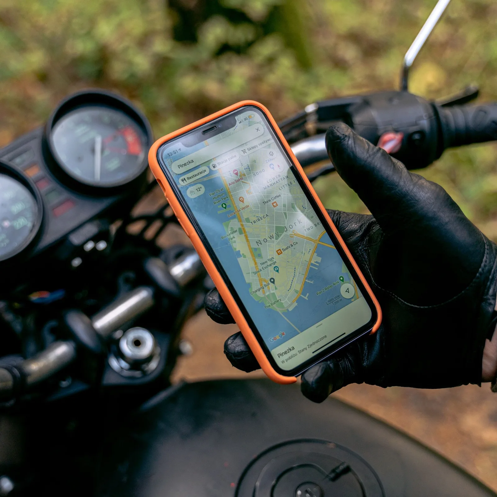 handlebar phone mount