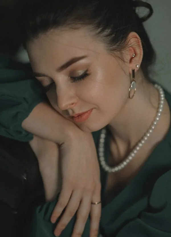 Laura M., Lisbon