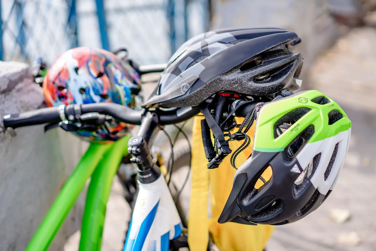 road cycling helmet
