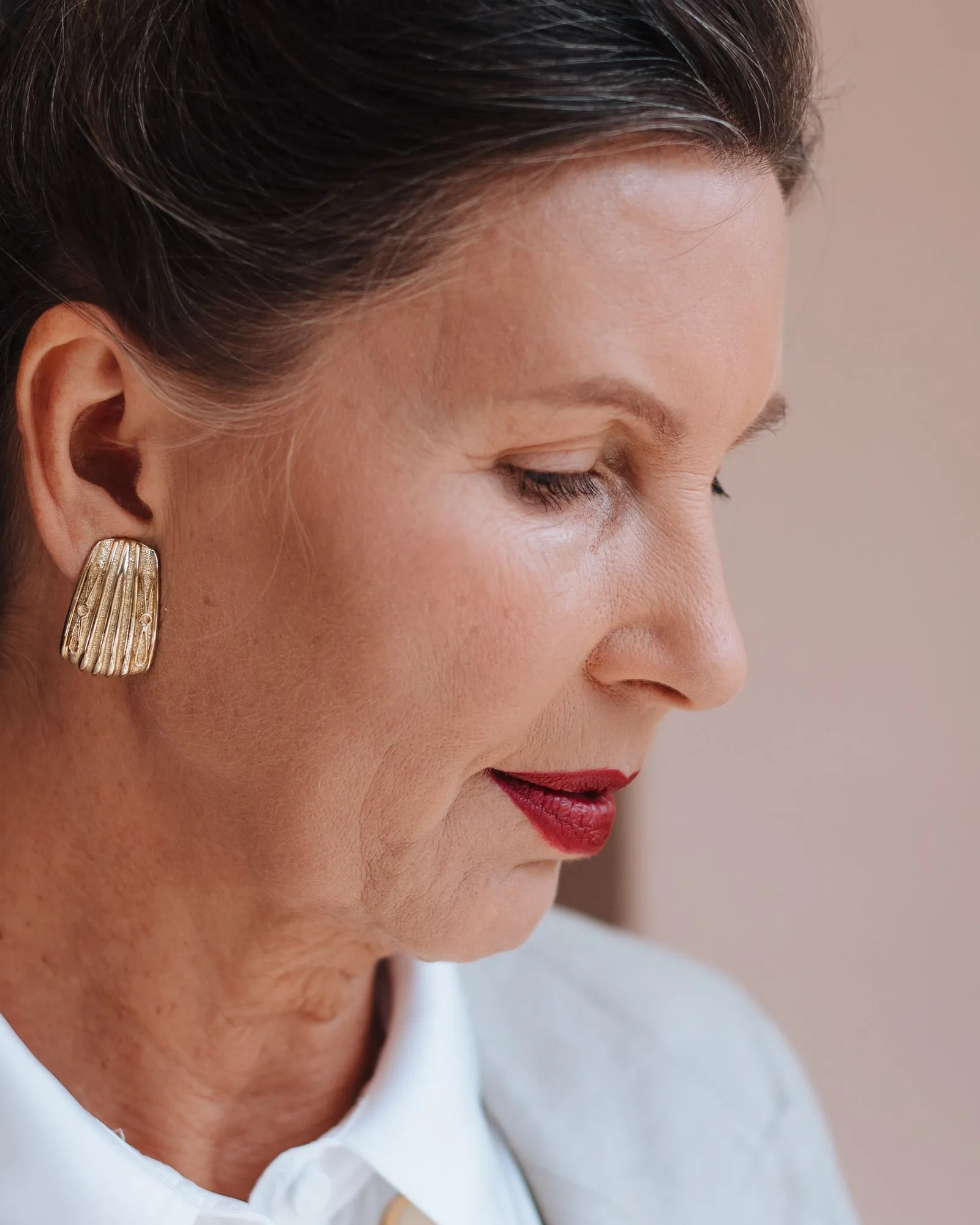 ridged chunky hoops