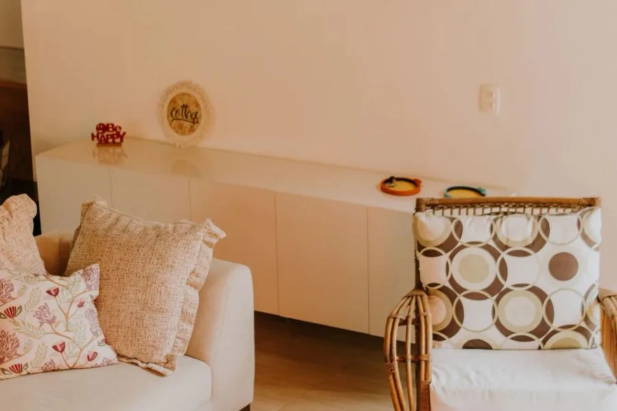 Creating a vintage living room