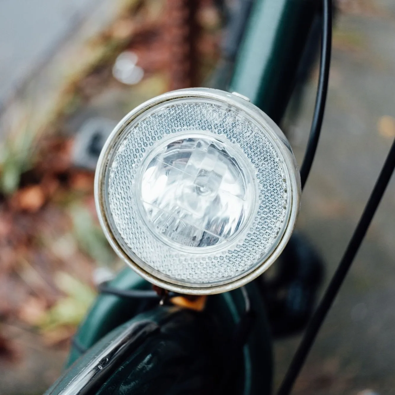 Round front light on a bike
