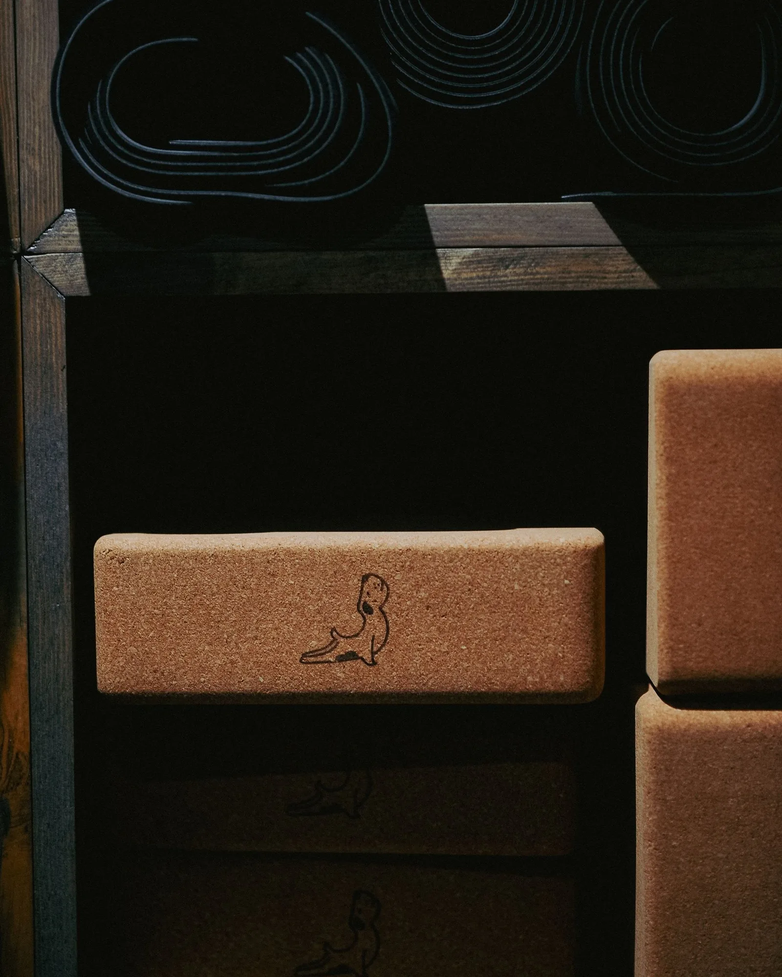 block and strap