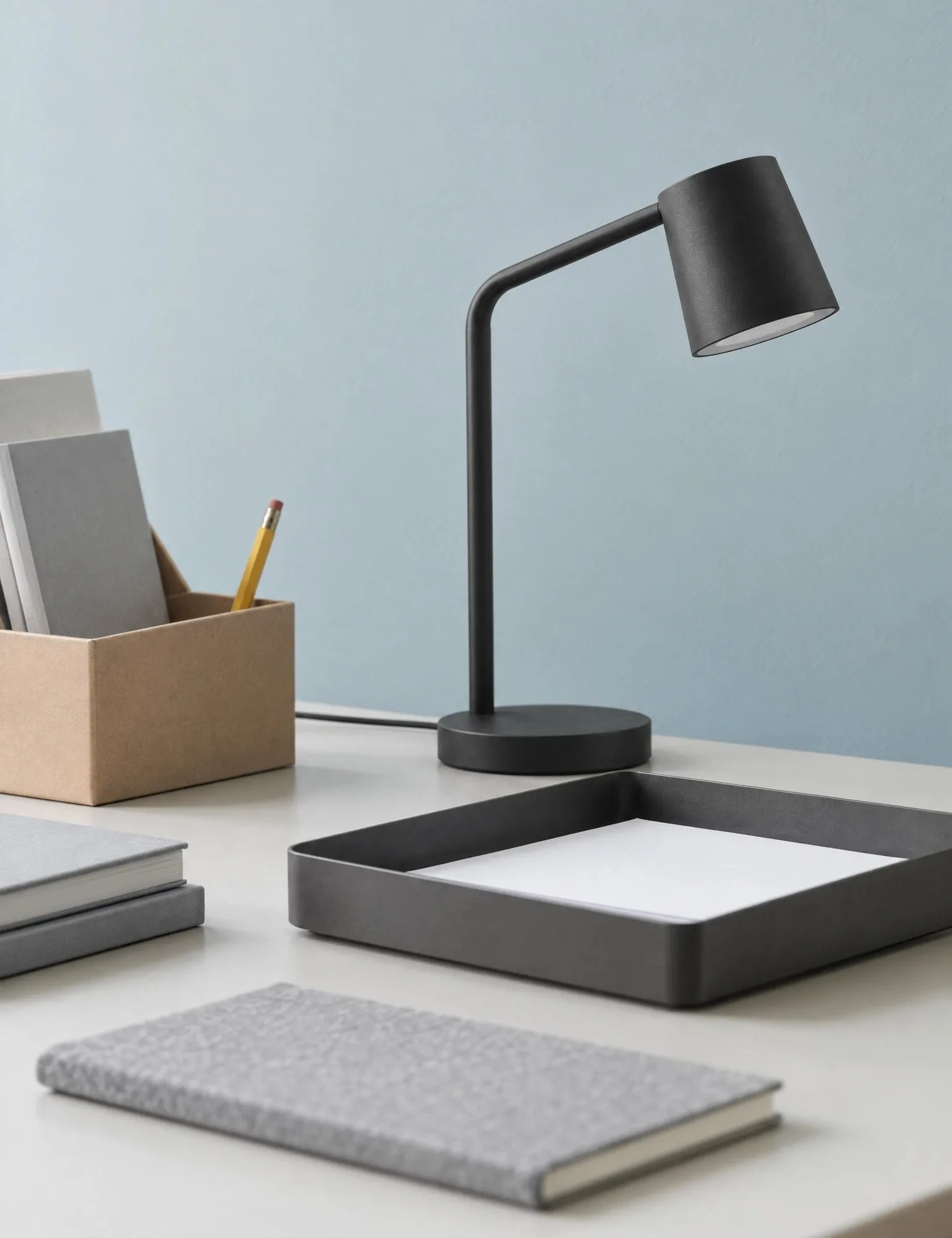 Core Minimalist Table Lamp