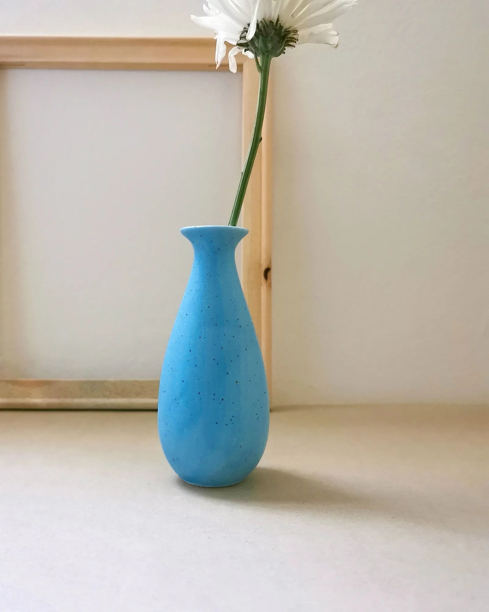 sky vase