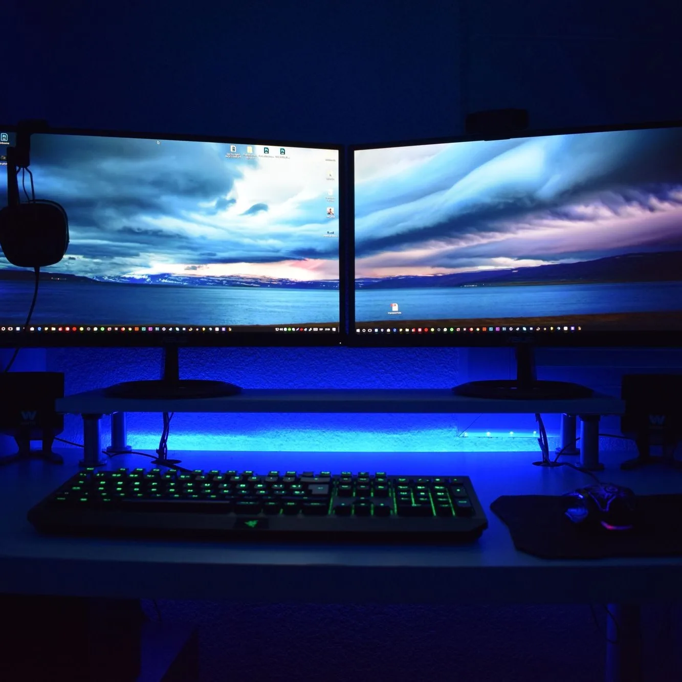 gaming monitor