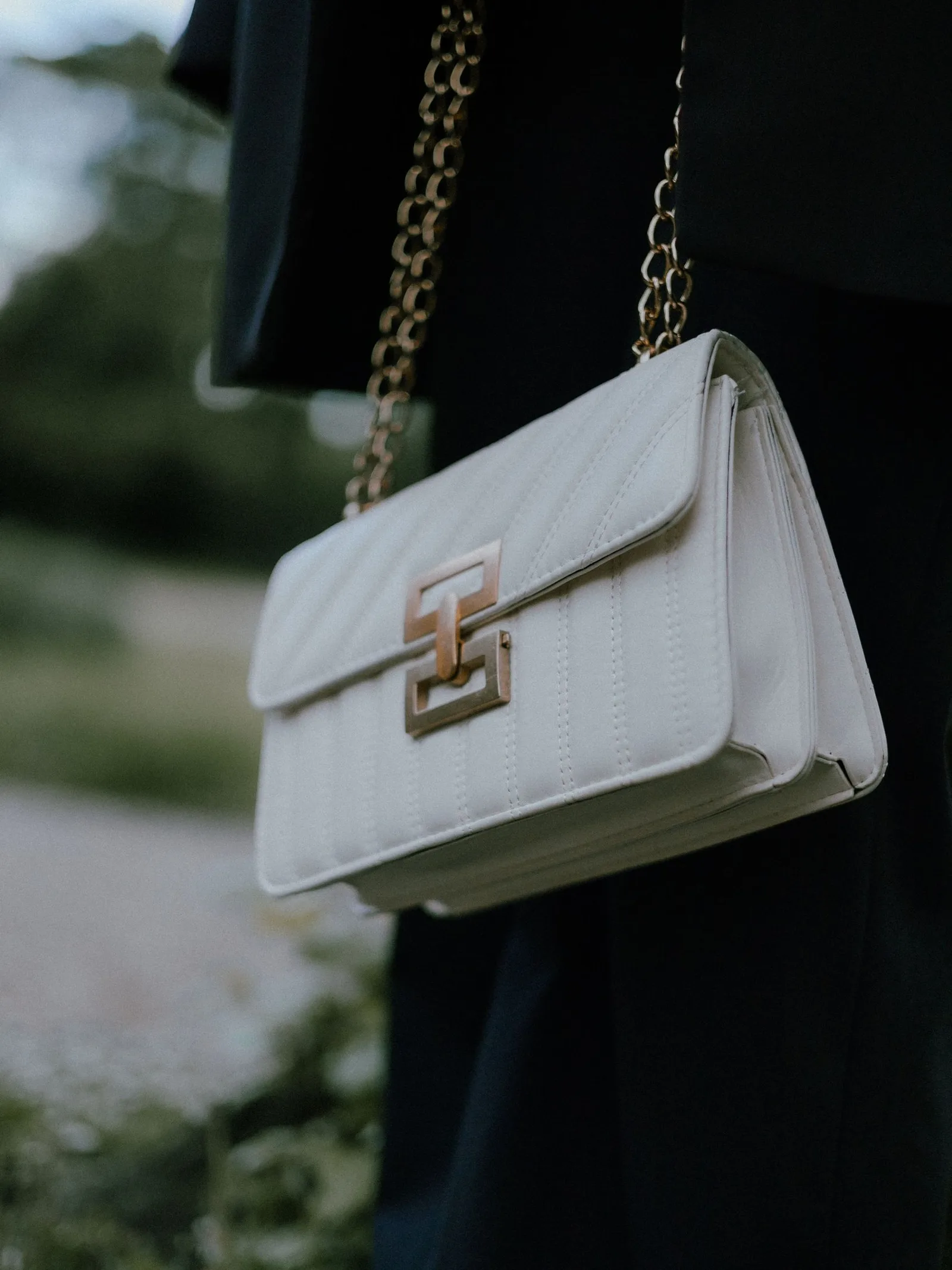 quilted chain bag