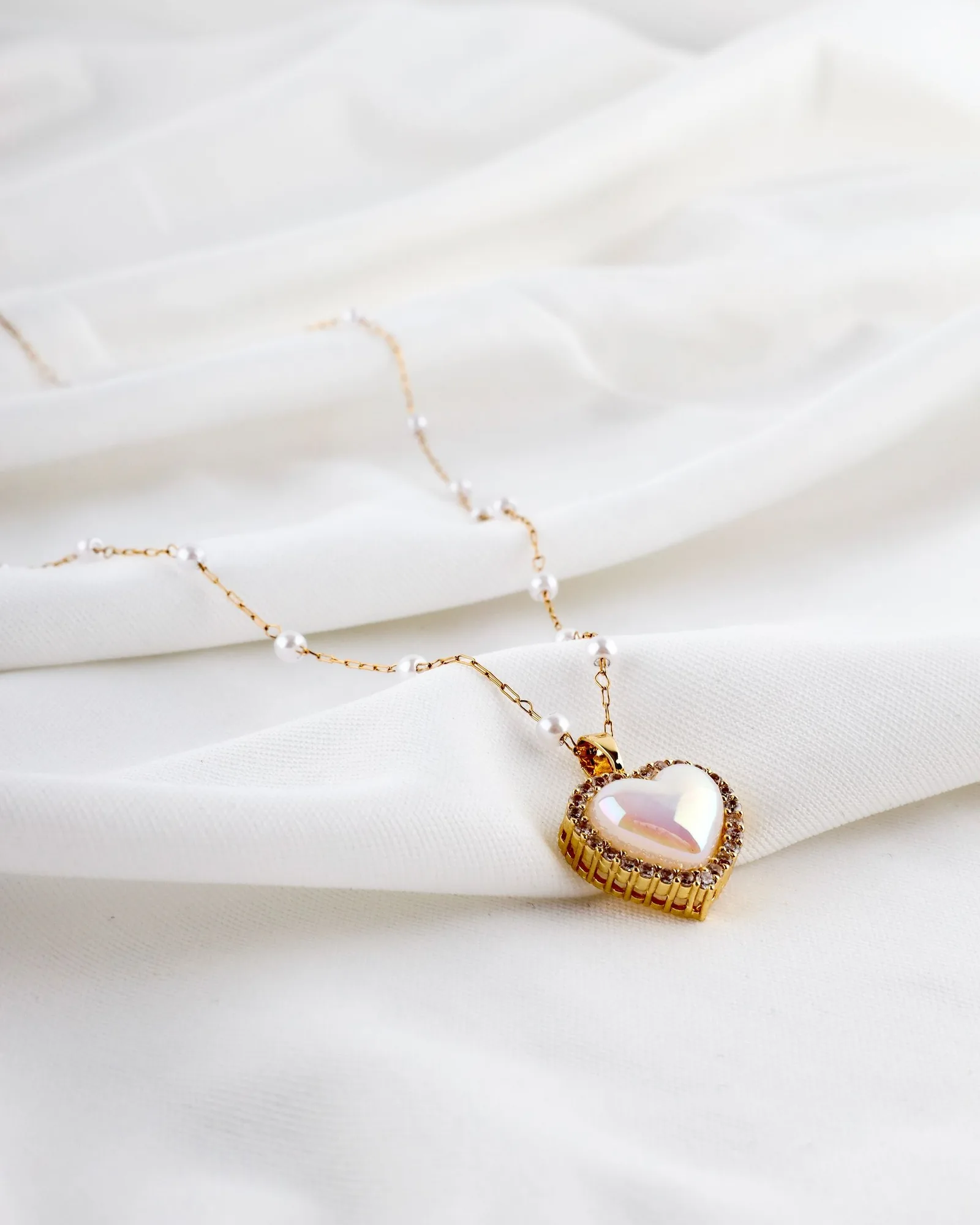 pearl heart pendant