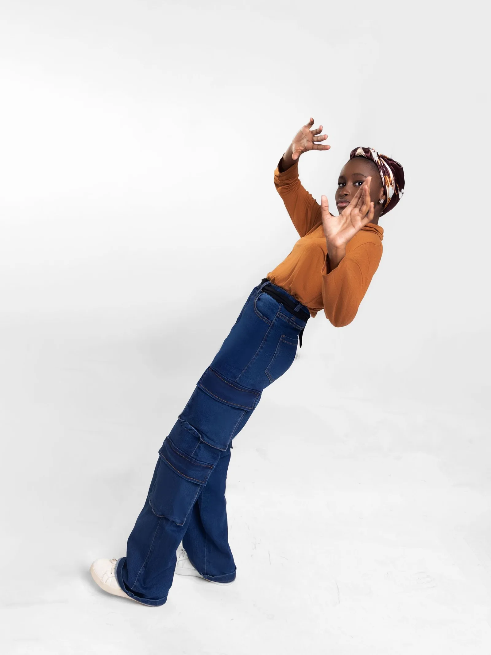 wide leg cargo jeans